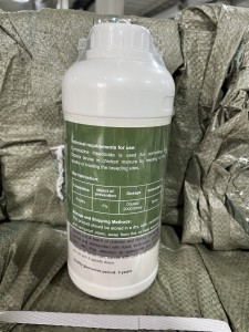 Factory Supply Agrochemical Insecticide High Quality Cyromazine 30% SC